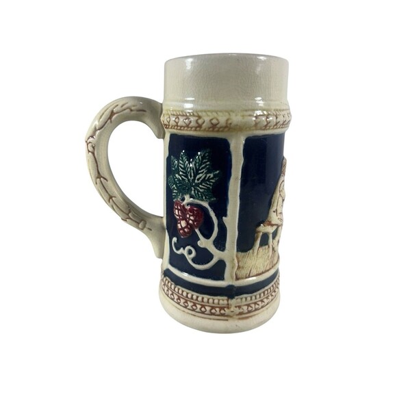 VTG Beer Stein Mug Made in Occupied Japan German Style Hand Painted Artwork 7" T - Picture 6 of 9